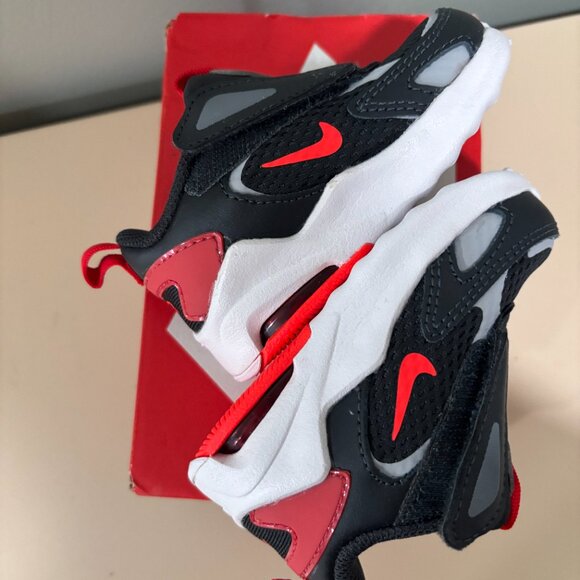 NIKE TODDLER SNEAKER VELCRO SIZE 4C - Picture 7 of 10